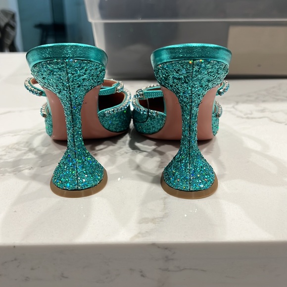 Amina Muaddi Gilda Mule - Picture 4 of 10